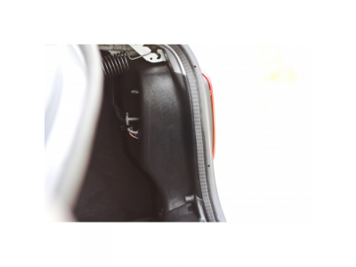 Внутренняя обшивка задних фонарей для Renault Logan 2014-