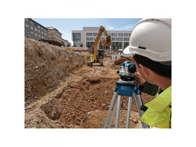 Оптический нивелир GOL 26 D Professional