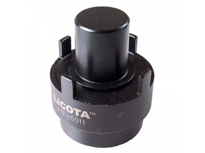 Головка специальная для задней ступичной гайки на Mercedes